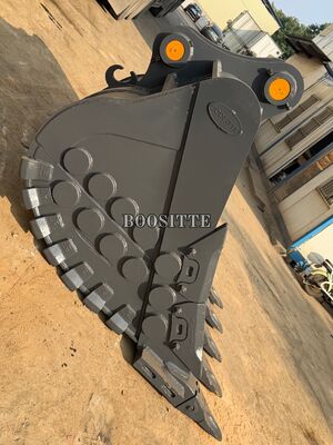 Frequenza di soffio 500-700 colpi al minuto Martello di rottura idraulico Assy Pressione operativa da 100 a 150 bar Flusso di olio 60 a 90 litri al minuto